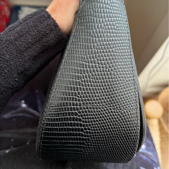 Jenni Kayne Embossed Lizard Saddle Crossbody Little Liffner Bag Black - Picture 7 of 11